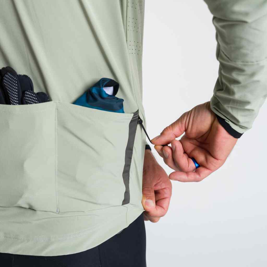 Men's Thermal Cycling Jacket - Alpine Back Zipper Detail #color_sage