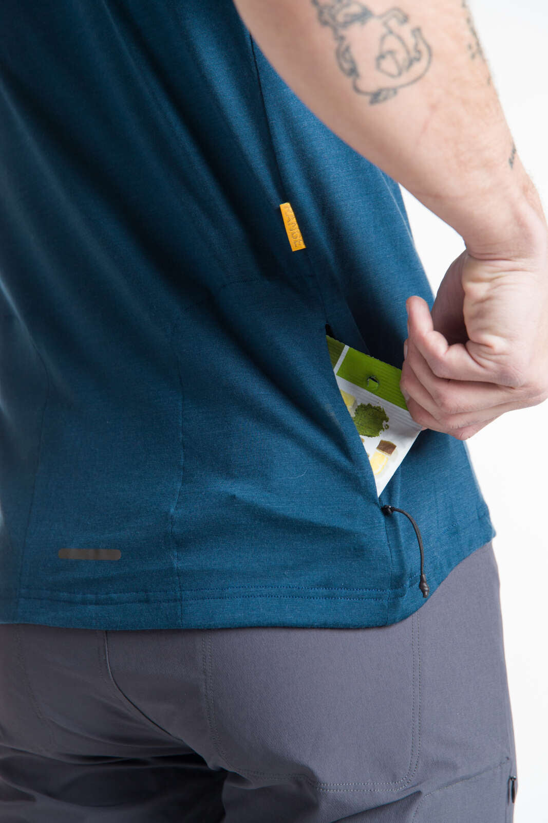 Men's Merino Wool MTB Shirt - Side Valuables Pocket